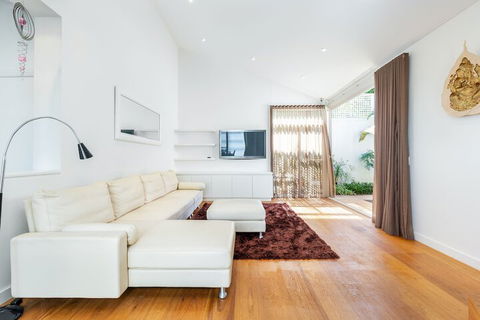 Kensington 4 Bedroom House 89 BROM - Tourism Brisbane 3