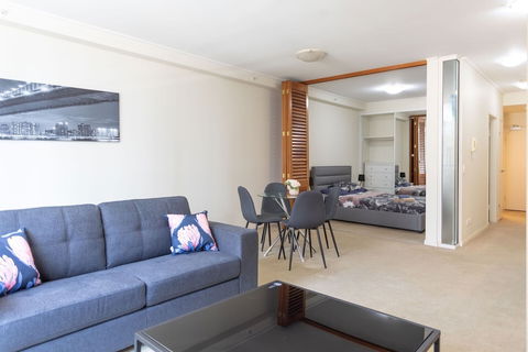 STAY&CO Serviced Apartments North Sydney Napier - Tourism Brisbane 2
