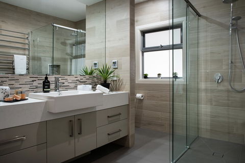 Arabella Meadows - Tourism Brisbane 4