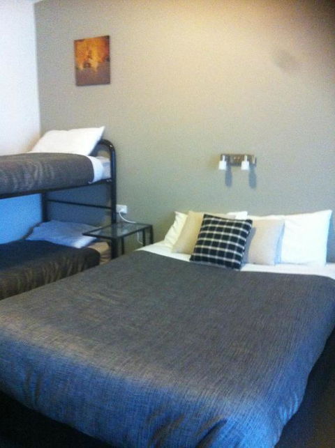 Greenleigh Cooma Motel - Tourism Brisbane 1