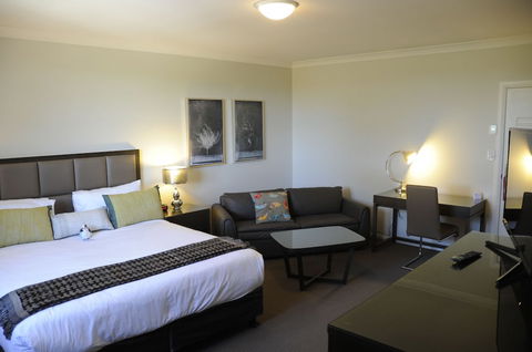 Riverside Oaks Golf Resort - Brisbane Tourism 5