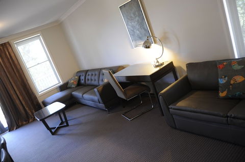 Riverside Oaks Golf Resort - Brisbane Tourism 4