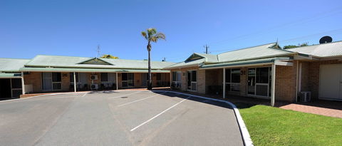 Abrolhos Reef Lodge - Brisbane 4u 4