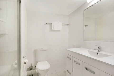 Solnamara Beachfront Apartments - Tourism Brisbane 6