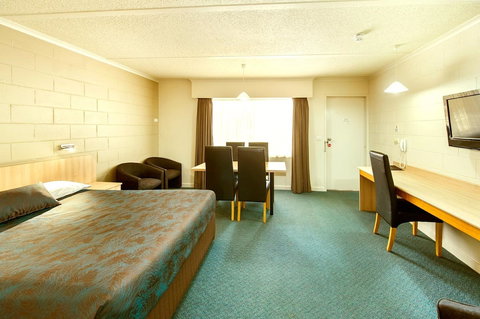 Box Hill Motel - Brisbane Tourism 6