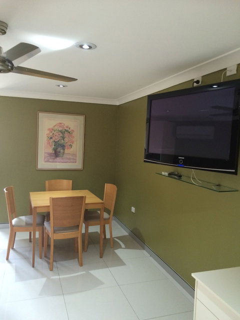 Tumut Valley Motel - Brisbane Tourism 6