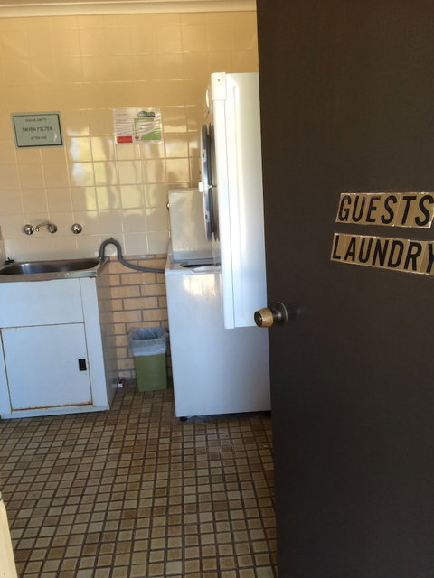 Tumut Valley Motel - Brisbane Tourism 4