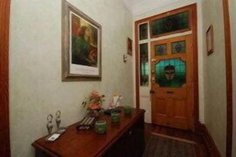 Above Bored Bed & Breakfast - Tourism Brisbane 4