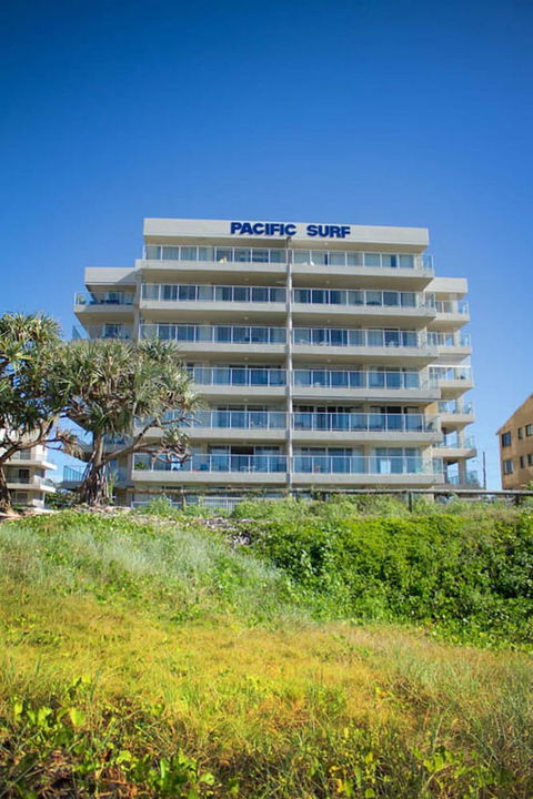 Pacific Surf - Tourism Brisbane 0