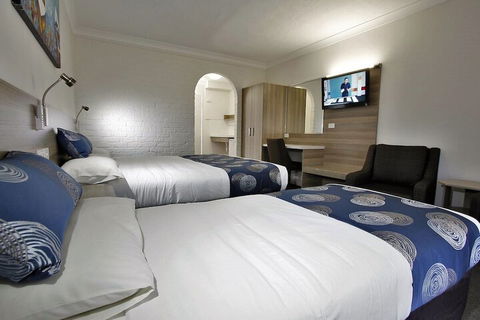 Aston Motel Yamba - Tourism Brisbane 5