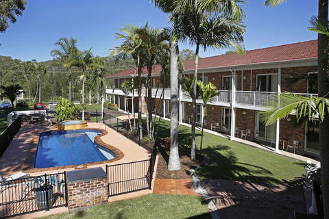 Aston Motel Yamba - Tourism Brisbane 2