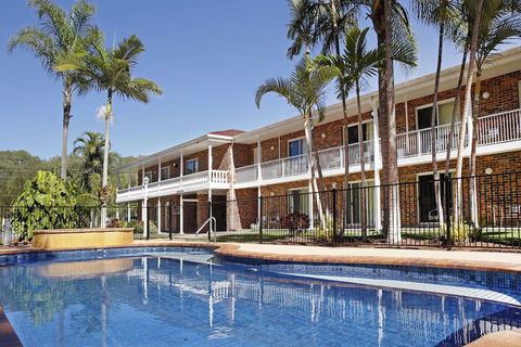 Aston Motel Yamba - Tourism Brisbane 1