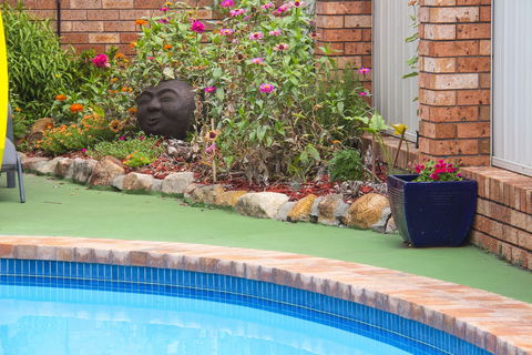 Crescent Motel - Brisbane Tourism 5