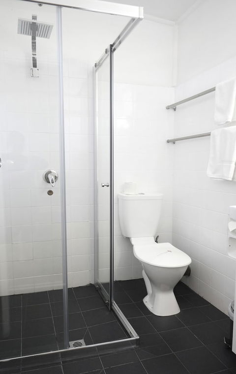 Highway Motor Inn - Brisbane Tourism 3