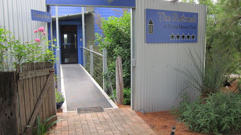 The Retreat At Froog-Moore Park - Tourism Brisbane 4