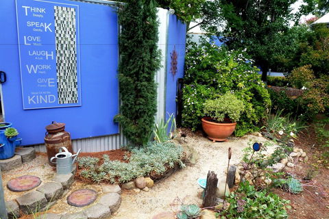 The Retreat At Froog-Moore Park - Tourism Brisbane 0