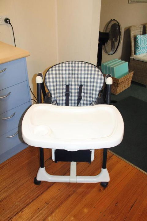 Nazaaray Beach House - Tourism Brisbane 5