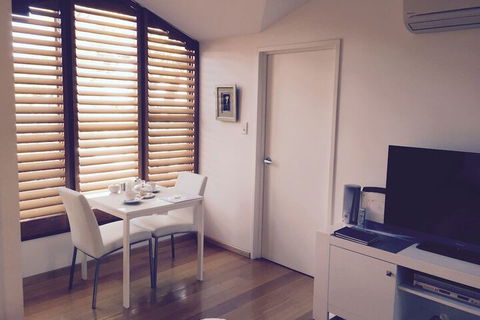 Fremantle Beach Studio - Tourism Brisbane 6