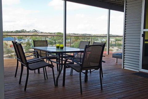 Narooma Waters Retreat - Tourism Brisbane 5
