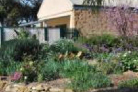 Brayfield Cottage - Tourism Brisbane 0