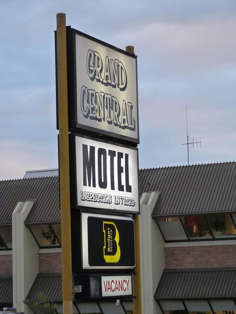 Grand Central Motel - Tourism Brisbane 0