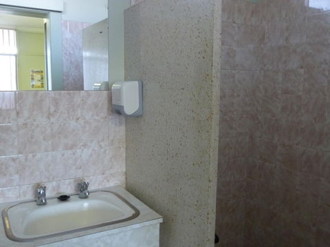 Grand Central Motel - Tourism Brisbane 3