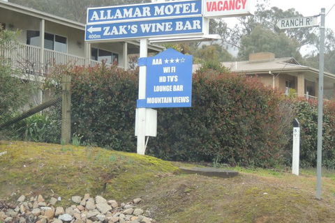 Allamar Motor Inn Motel - Brisbane Tourism 1