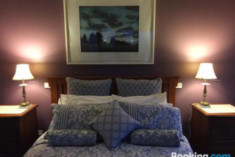 Birches Luxury Spa Chalets - Brisbane Tourism 3