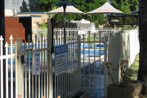 Sandors Motor Inn - Brisbane Tourism 2