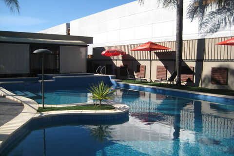 Sandors Motor Inn - Brisbane Tourism 1