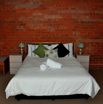 Merrijig Motor Inn Resort - Tourism Brisbane 2