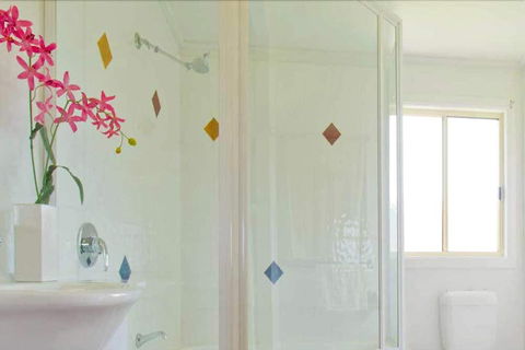 Lee Farm Stay Cottages - Brisbane Tourism 3
