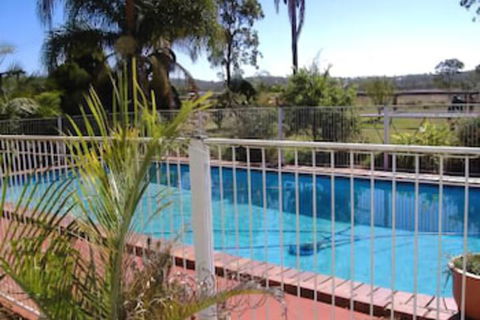 Lee Farm Stay Cottages - Brisbane Tourism 2