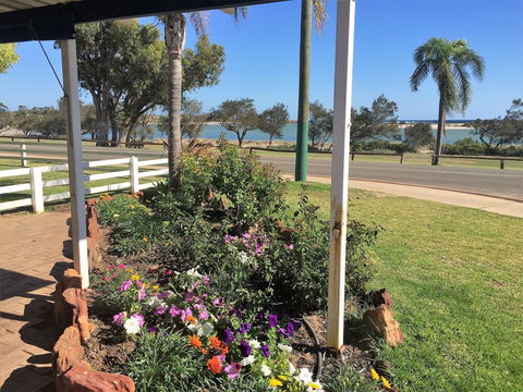 Kalbarri Seafront Villas - Tourism Brisbane 0