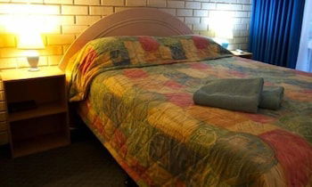 Esperance Beachfront Resort - Brisbane Tourism 5