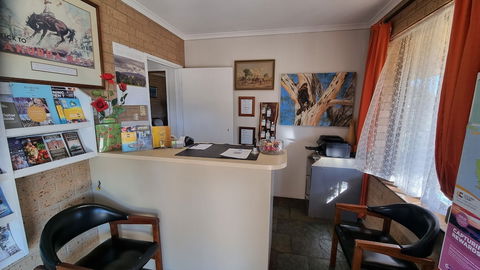 Lone Pine Motel - Corowa - Tourism Brisbane 3