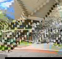Koala Court Holiday Apartments - Brisbane Tourism