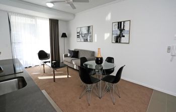 Under The Townsville Sun (694I) - Tourism Brisbane 5