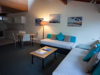 Sea Star Apartment 1 Bedroom Studio - Tourism Brisbane 5