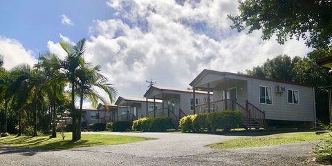 Atherton Travellers Park - Tourism Brisbane 1