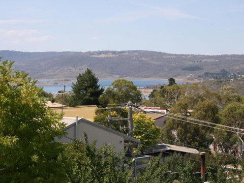 Snowy Saga 1 Jindabyne - Brisbane Tourism 2