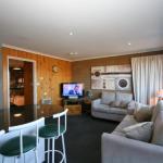 Snowy Saga 1 Jindabyne - Brisbane Tourism 0