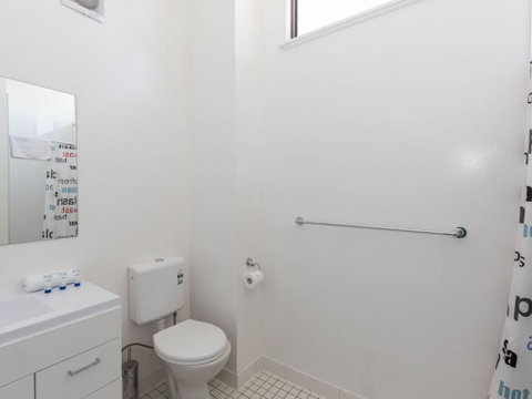 Tanderra 18 / 28 Park Road - Brisbane Tourism 5