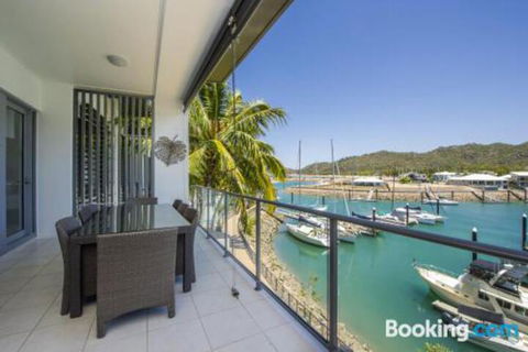 Blue On Blue Penthouse Apartment 335 - Tourism Brisbane 2