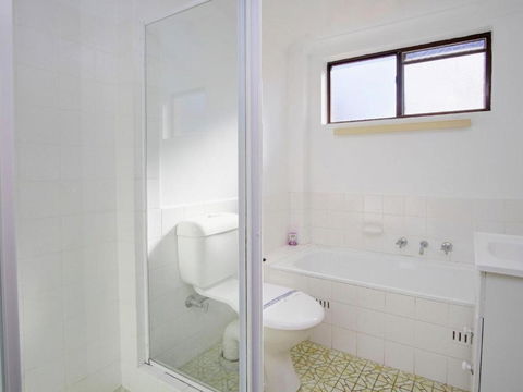 Seabreeze 6 Opposite Bowling Club - Tourism Brisbane 2