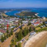 Seaspray Unit 7 Straight Across The Road From Main Beach Yamba - Tourism Brisbane 0