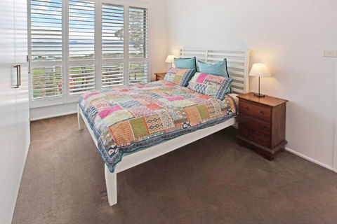 Waterfront Sanctuary Raymond Island Getaway - Tourism Brisbane 3