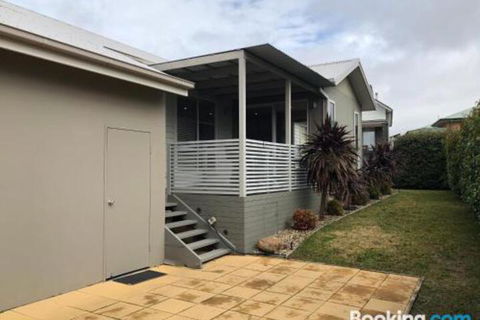 Taboga 3 Bedroom 3 Bathroom Villia - Brisbane Tourism 4
