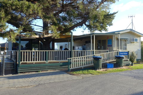Discovery Parks - Goolwa - Tourism Brisbane 0