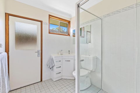 Kalimna Lakeside Living - Brisbane 4u 1